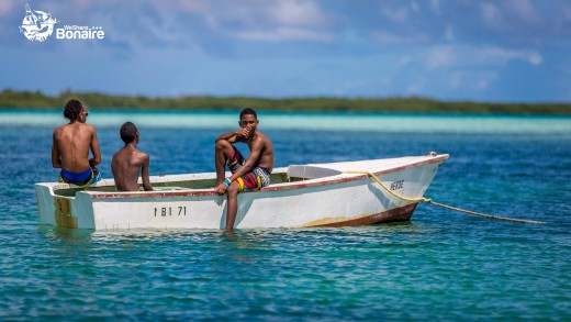 Kids at Lac Cai